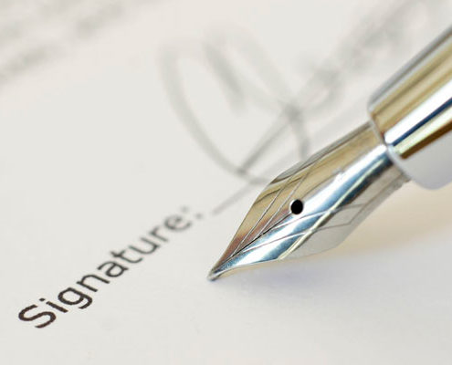 signature1 495x400